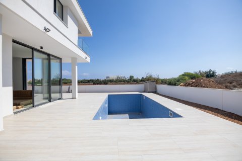 5 bedrooms Villa in Protaras, Ammochostos,  No. 37771 9