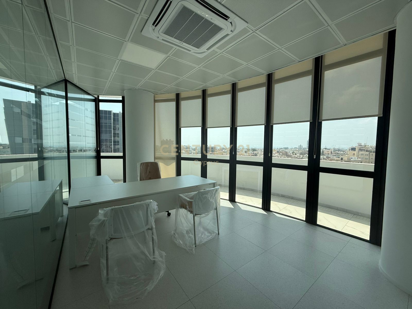 221m2 Office in Limassol, Cyprus No. 56000