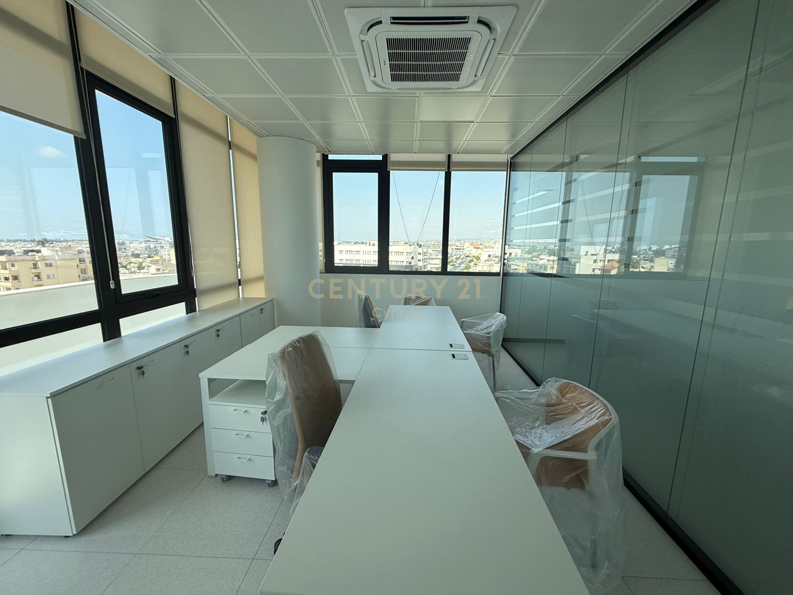 221m2 Office in Limassol, Cyprus No. 56000
