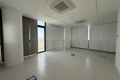 221m2 Oficina en Limassol, No. 55999 5