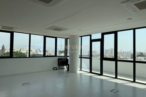 221m2 Oficina en Limassol,  No. 55999