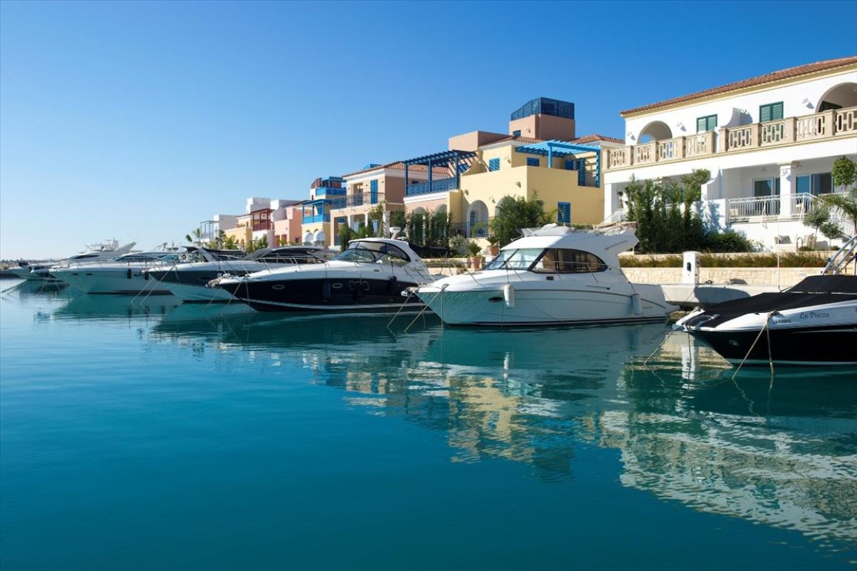 3 rooms Villa in Limassol, Cyprus No. 38186