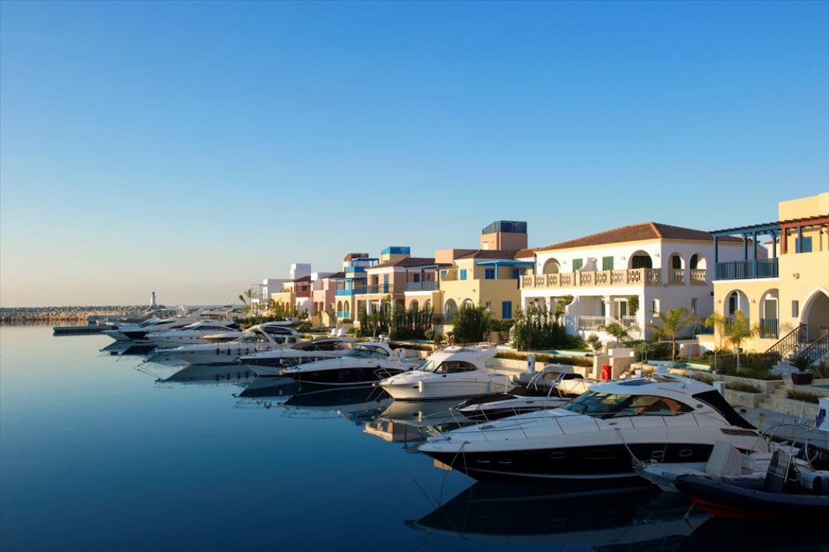 3 rooms Villa in Limassol, Cyprus No. 38186