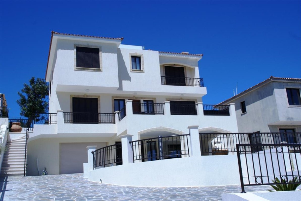 Studio Villa in Paphos, Cyprus No. 38180