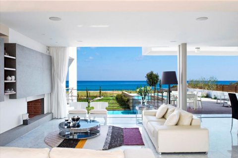 Studio Villa in Paphos,  No. 38184 4