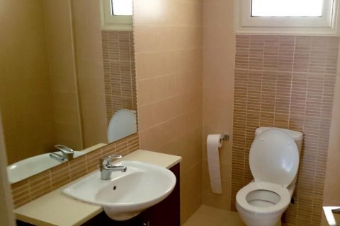 4 bedrooms Villa in Limassol,  No. 38392 15