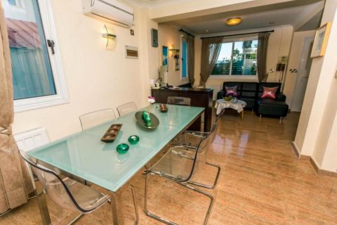 Вилла с 4 спальнями в Ларнака,  № 38394 8