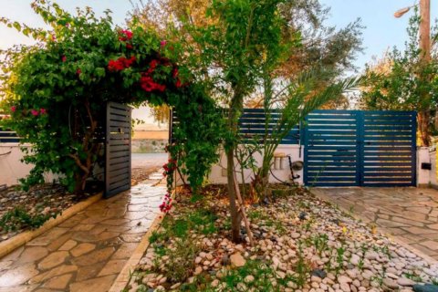 4 bedrooms Villa in Larnaca, Larnaka, No. 38394