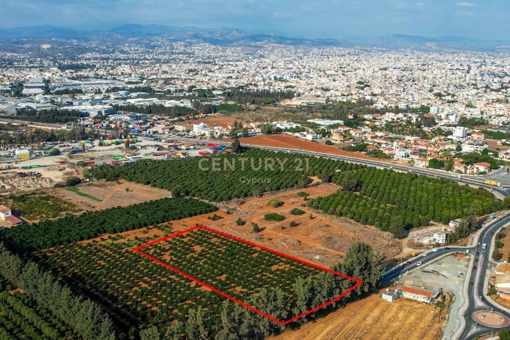 Terreno en Kato Polemidia, Limassol, Chipre No. 54282