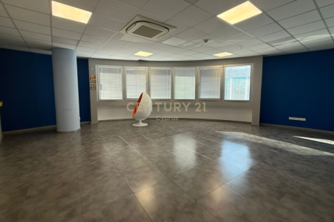 435m2 Office in Mesa Geitonia, Limassol, No. 54283 2
