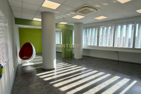 435m2 Office in Mesa Geitonia, Limassol, No. 54283 3