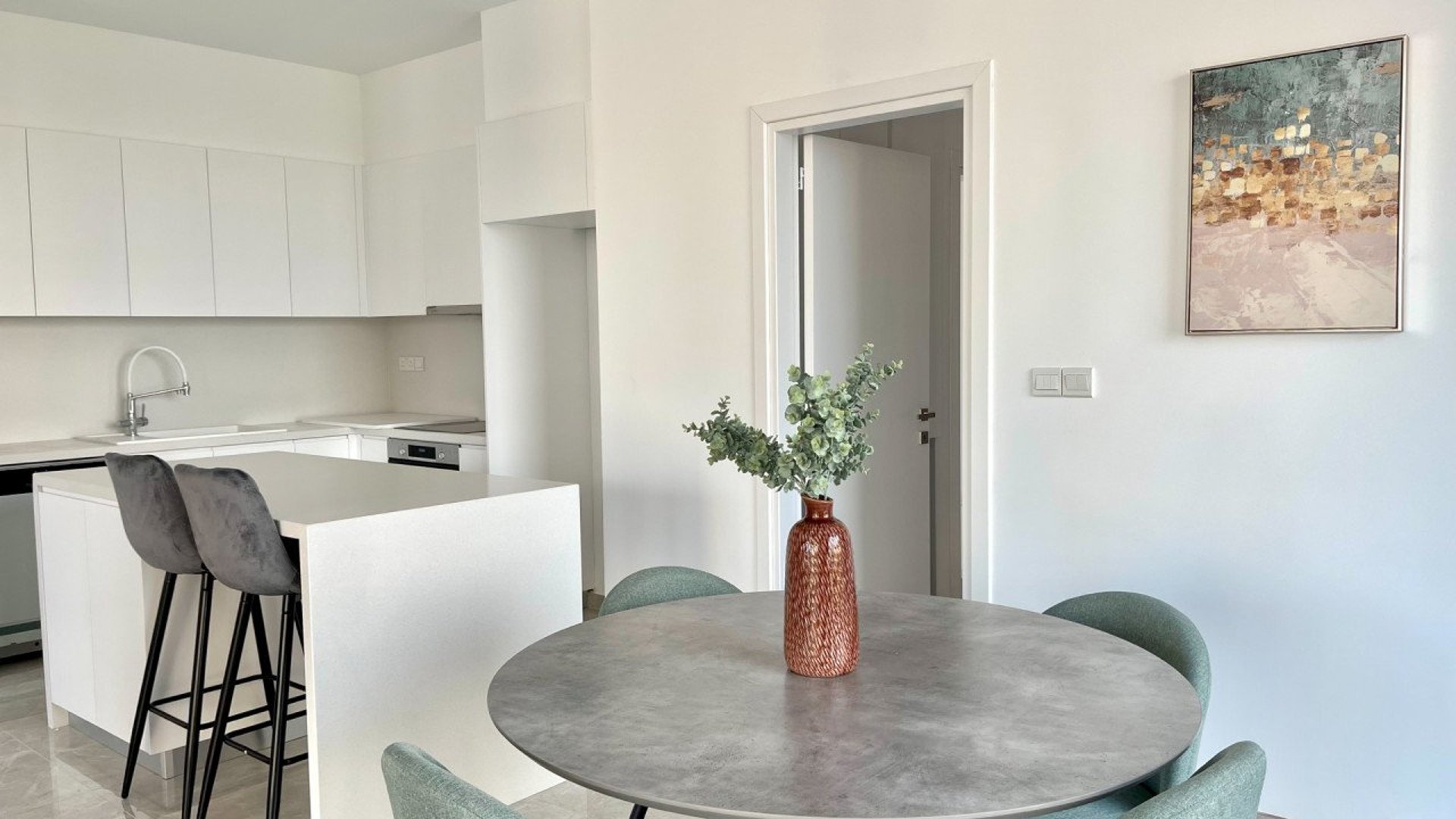 2 bedrooms Apartment in Neapolis, Limassol, Cyprus No. 30137