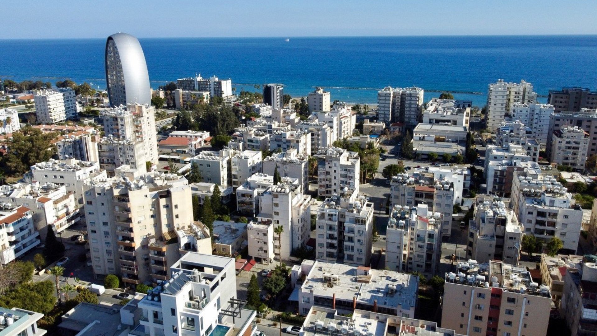 2 bedrooms Apartment in Neapolis, Limassol, Cyprus No. 30137
