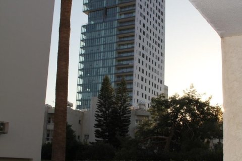 2 chambres Appartement à Limassol,  No. 49227 4