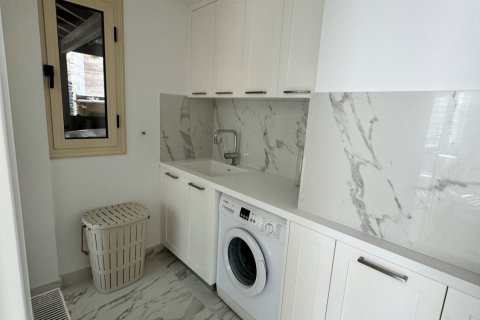 5 chambres Villa à Limassol,  No. 49228 3