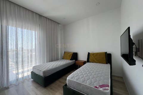 2 dormitorios Apartamento en Germasogeia, Limassol, No. 35392 5