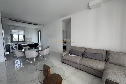 2 dormitorios Apartamento en Germasogeia, Limassol, No. 35392 3