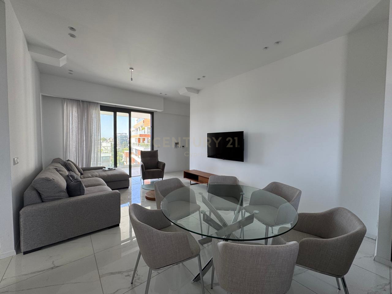 2 bedrooms Apartment in Germasogeia, Limassol, Cyprus No. 35392