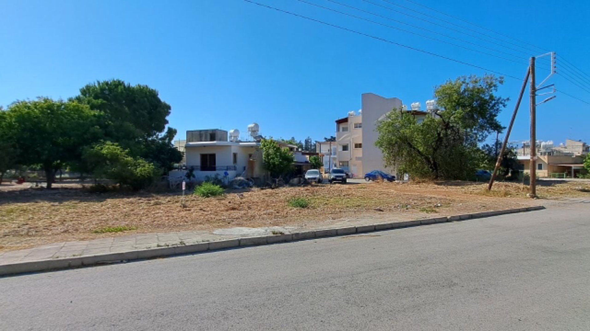 548m2 Terrain à Geroskípou, Paphos, Chypre No. 27088