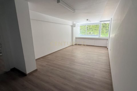 85m2 Oficina en Limassol,  No. 57416 2