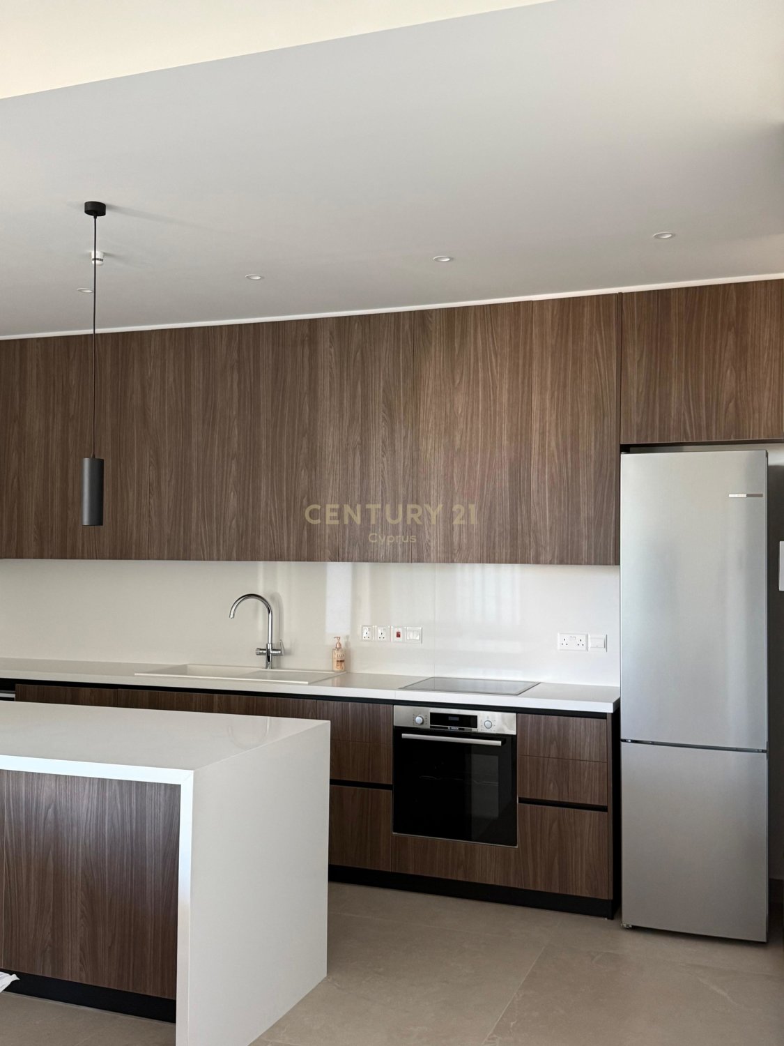2 bedrooms Apartment in Germasogeia, Limassol, Cyprus No. 57421