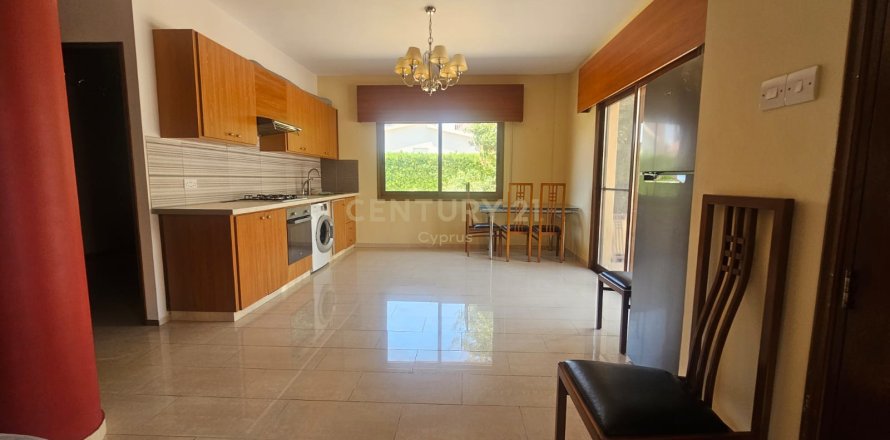 2 dormitorios Maisonette en Germasogeia, Limassol,  No. 57415