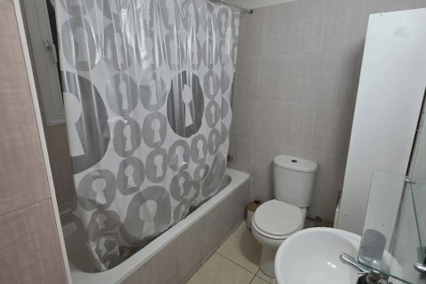 2 bedrooms Apartment in Oroklini, Larnaka,  No. 39766 5