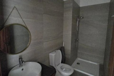 2 bedrooms Apartment in Larnaca, Larnaka,  No. 39765 7