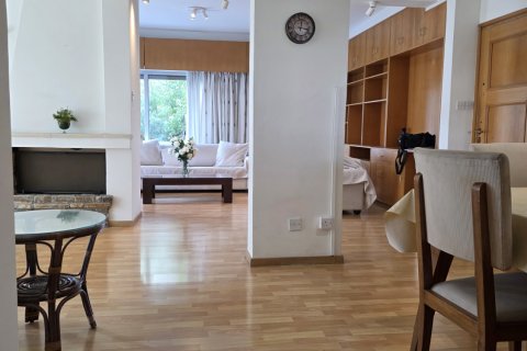 3 bedrooms Apartment in Nicosia,  No. 39768