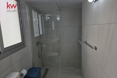 3 bedrooms Apartment in Nicosia,  No. 39768 17