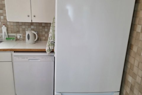 3 bedrooms Apartment in Nicosia,  No. 39768 12