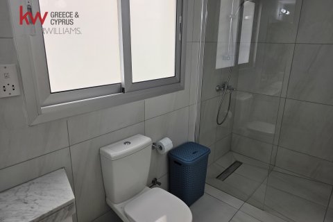 3 bedrooms Apartment in Nicosia,  No. 39768 16