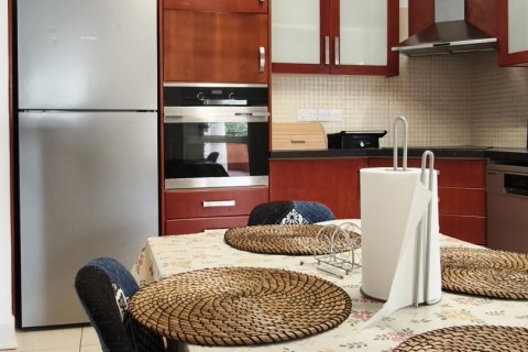 3 bedrooms Apartment in Strovolos, Nicosia,  No. 39767 7