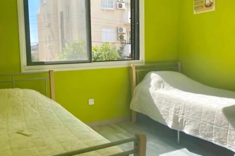 2 bedrooms Apartment in Larnaca, Larnaka,  No. 39770 6