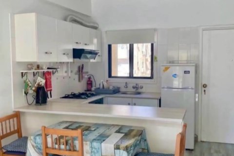 2 bedrooms Apartment in Larnaca, Larnaka,  No. 39770 7