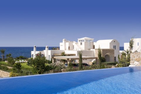 4 bedrooms Villa in Chloraka, Paphos,  No. 44662 5