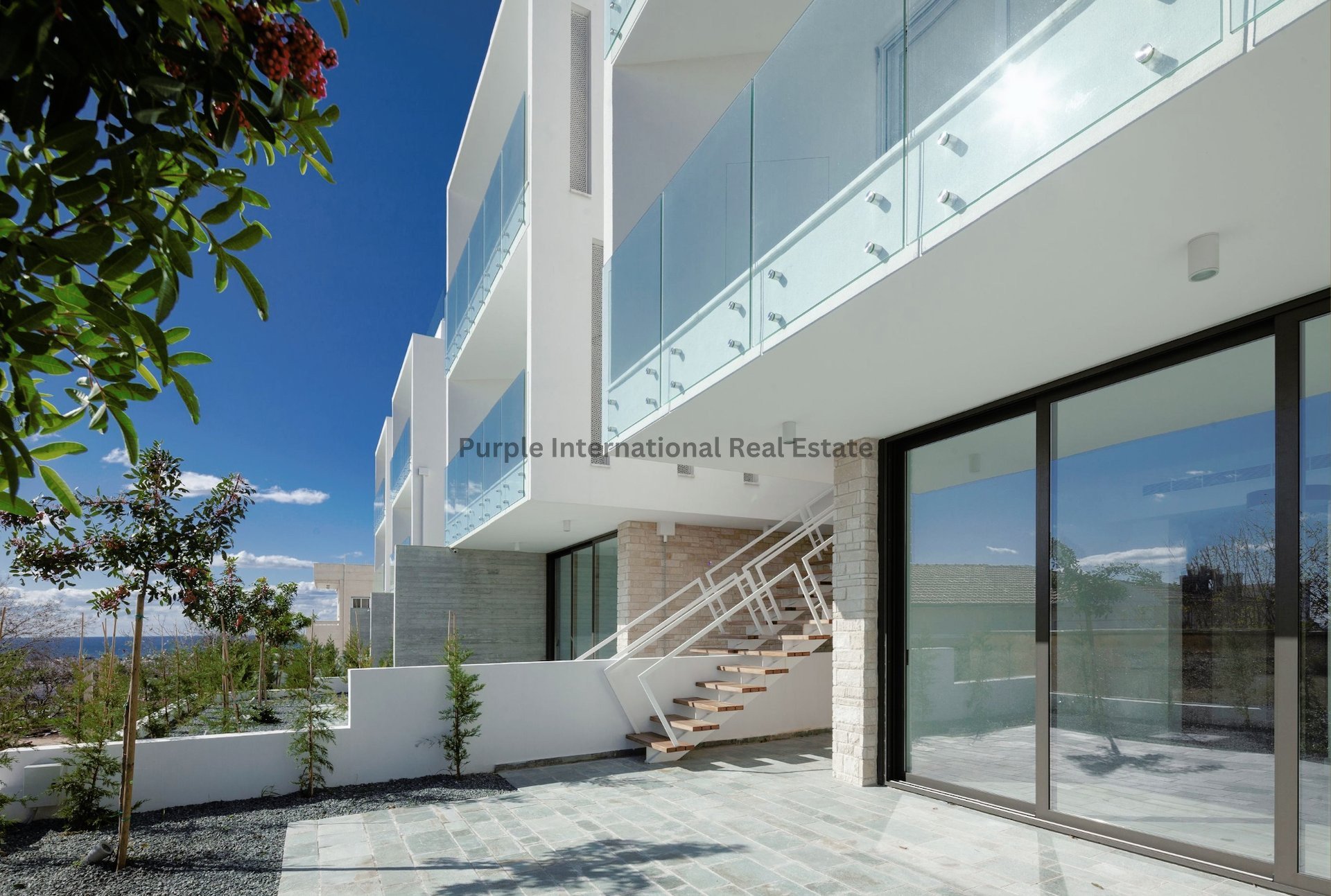 4 bedrooms Villa in Paphos, Cyprus No. 19812