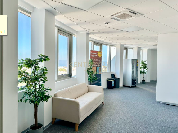 600m2 Office in Paphos, Cyprus No. 53682