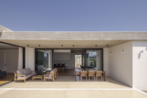 4 bedrooms Villa in Geroskípou, Paphos,  No. 41287 13