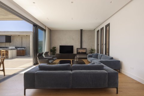 4 bedrooms Villa in Geroskípou, Paphos,  No. 41287 10