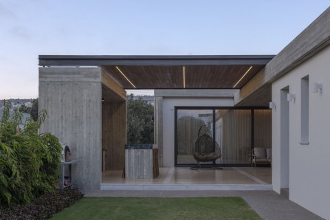 4 bedrooms Villa in Geroskípou, Paphos,  No. 41287 4