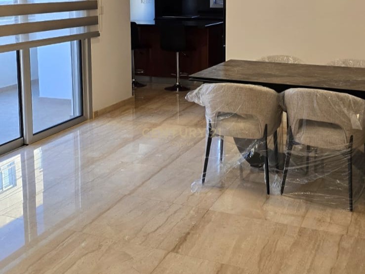 3 bedrooms Apartment in Limassol, Cyprus No. 55882