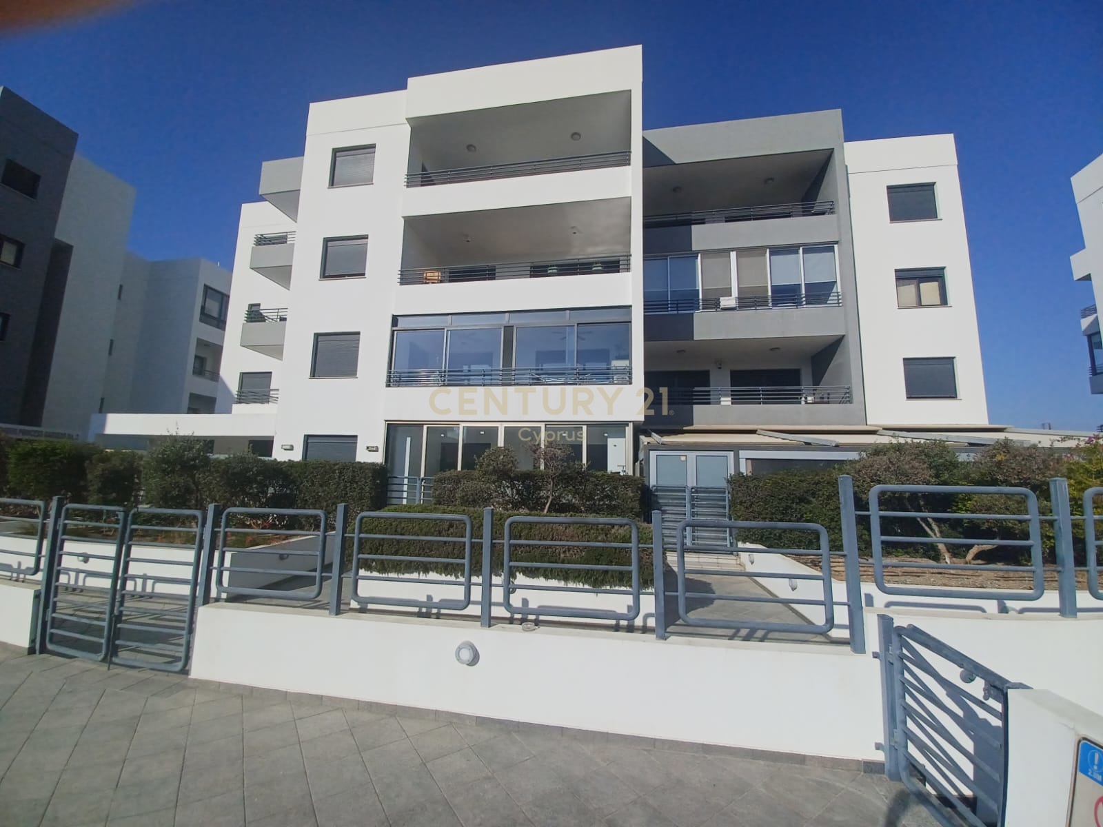 3 chambres Appartement à Agios Athanasios, Limassol, Chypre No. 55881