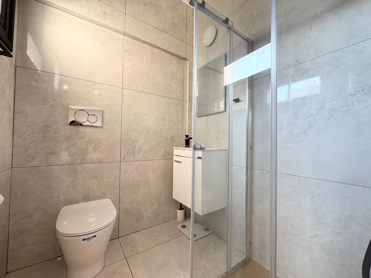 4 bedrooms Apartment in Agios Tychonas, Limassol, Cyprus No. 55884