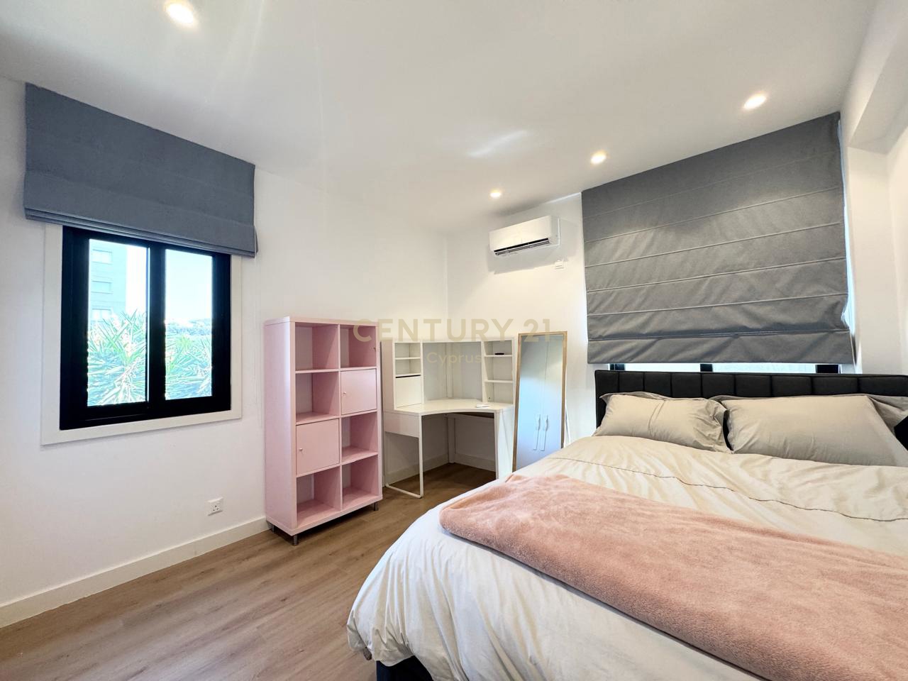 4 bedrooms Apartment in Agios Tychonas, Limassol, Cyprus No. 55884