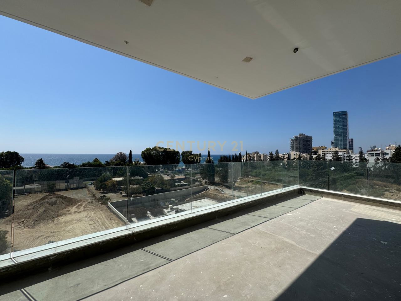 2 bedrooms Apartment in Agios Tychonas, Limassol, Cyprus No. 55885
