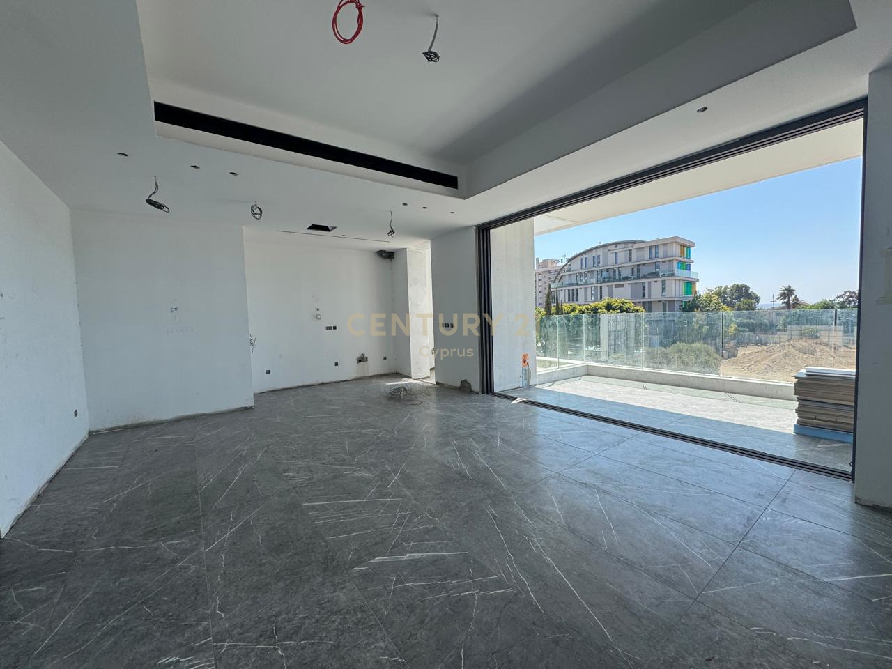 2 bedrooms Apartment in Agios Tychonas, Limassol, Cyprus No. 55885