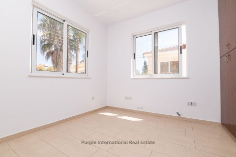 3 bedrooms Villa in Frenaros, Ammochostos, Cyprus No. 37332 9