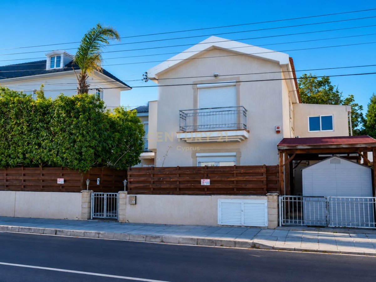 4 dormitorios Villa en Agios Athanasios, Limassol, Chipre No. 55094