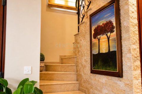 4 dormitorios Villa en Agios Athanasios, Limassol,  No. 55094 6